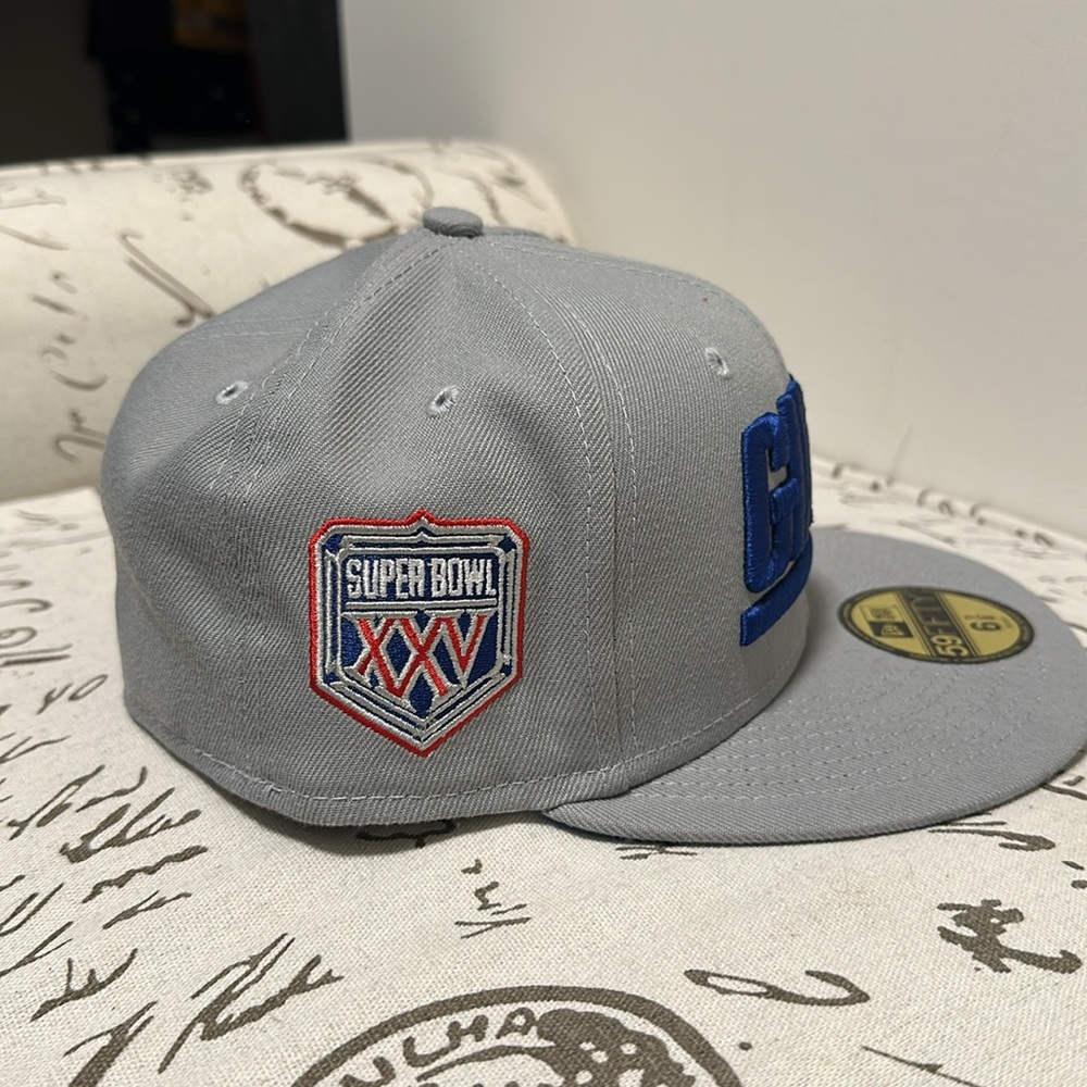 NY Giants Fitted Hat - Picture 2 of 7